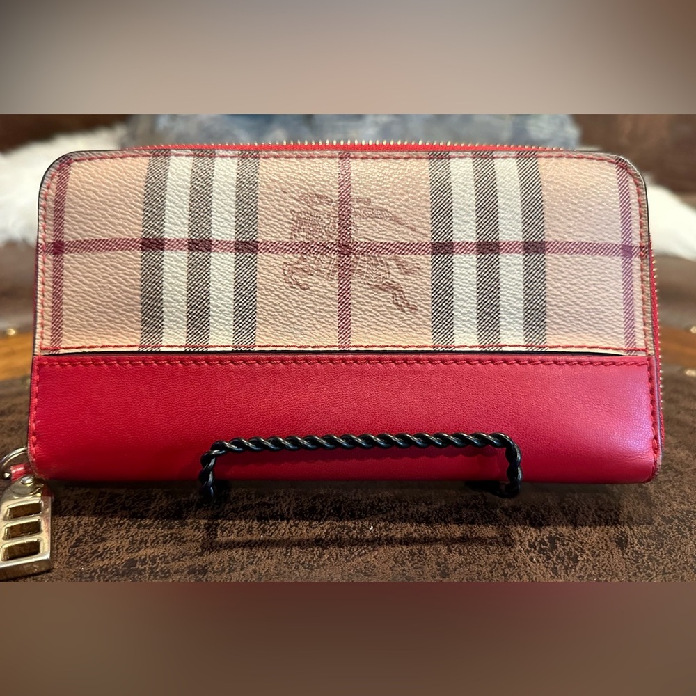 Authentic BURBERRY Cherry Red Check Leather Long Bifold Wallet